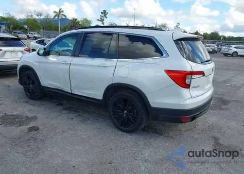 2021 Honda Pilot 2Wd Special Edition z USA, uszkodzony, nr VIN 5FNYF5H20MB029381